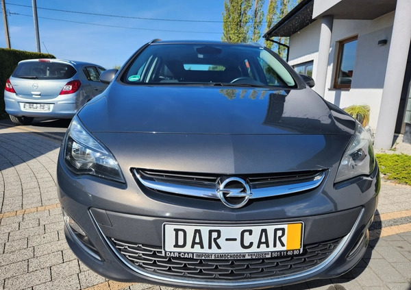 Opel Astra cena 34600 przebieg: 155852, rok produkcji 2015 z Podkowa Leśna małe 301